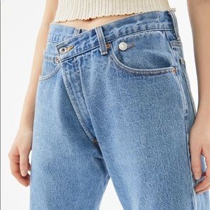 Urban Renewal Levi’s Crossover Jean